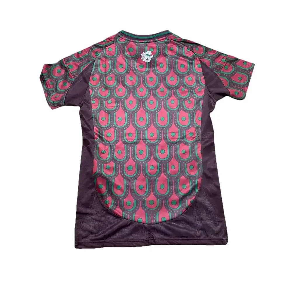 Mexico Soccer | Women’s Medium Jersey - Picture 2 of 7